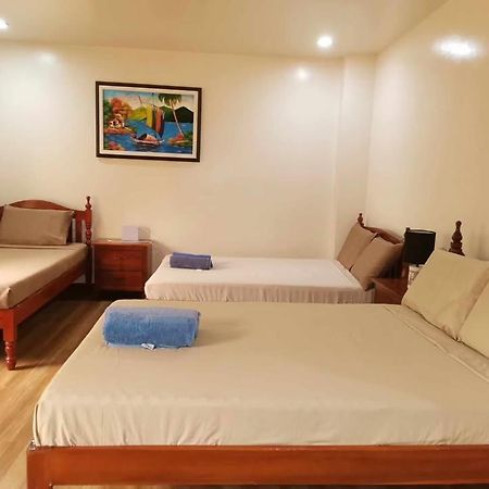 Tessie'S Home Stay Bed & Breakfast Puerto Princesa ภายนอก รูปภาพ
