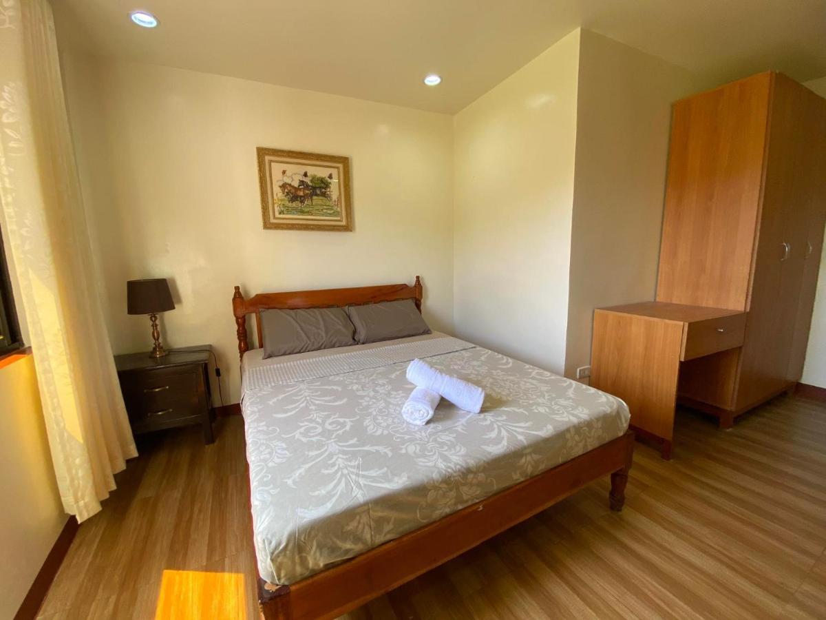 Tessie'S Home Stay Bed & Breakfast Puerto Princesa ภายนอก รูปภาพ
