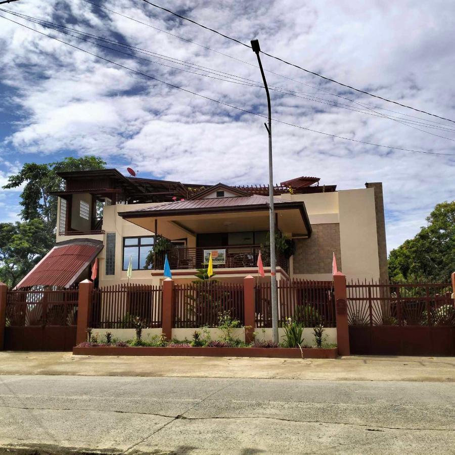 Tessie'S Home Stay Bed & Breakfast Puerto Princesa ภายนอก รูปภาพ